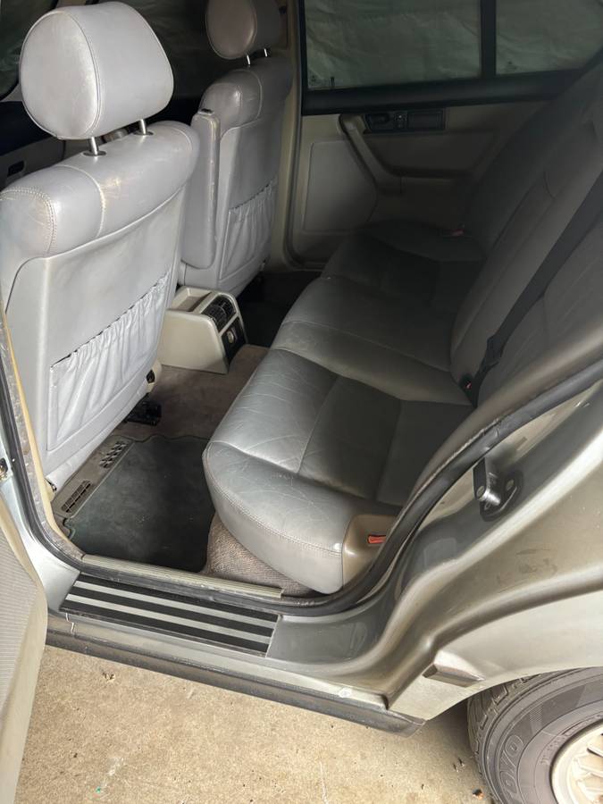 89-bmw-1989-grey-4