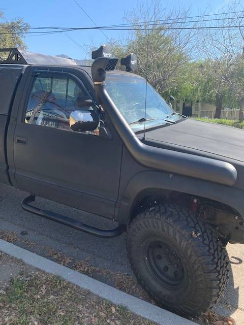 91-chevy-k2500-1991-black-2