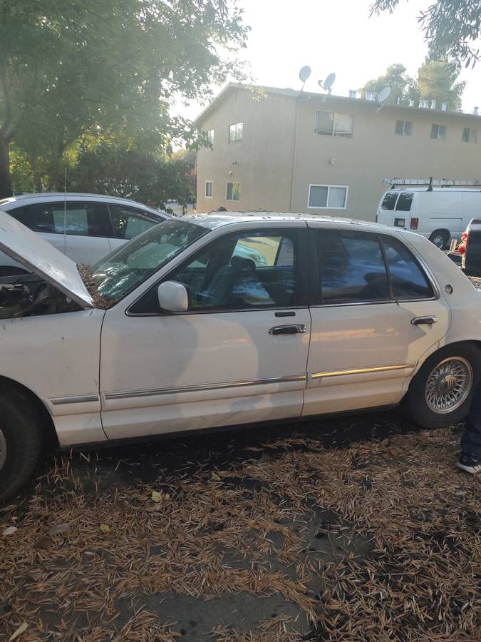 94-mercury-grand-marquis-1994-white-1