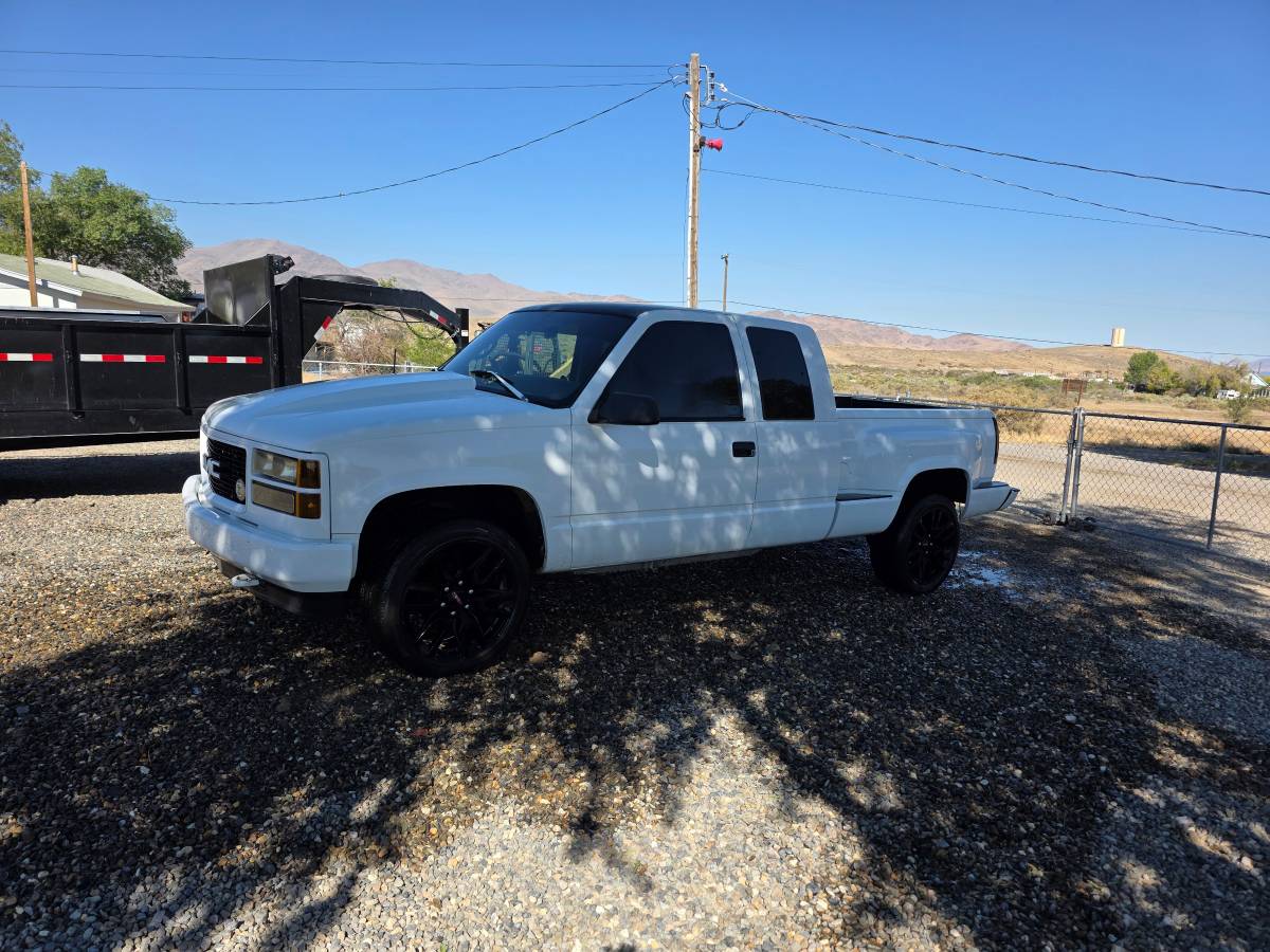 95-stepside-1995-white
