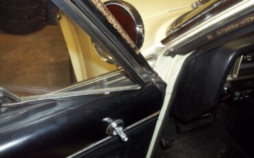 AMC-AMX-1966-Hardtop-16
