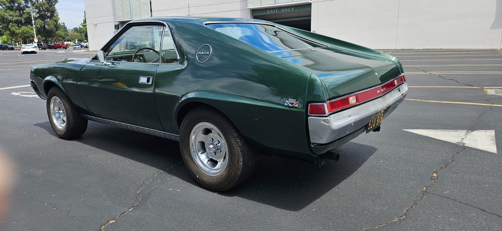 AMC-AMX-1969-Coupe-2