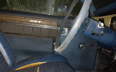 AMC-Javelin-1972-Sedan