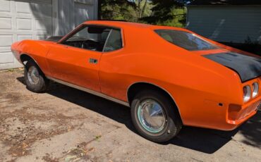 AMC-Javelin-1973-Coupe-1