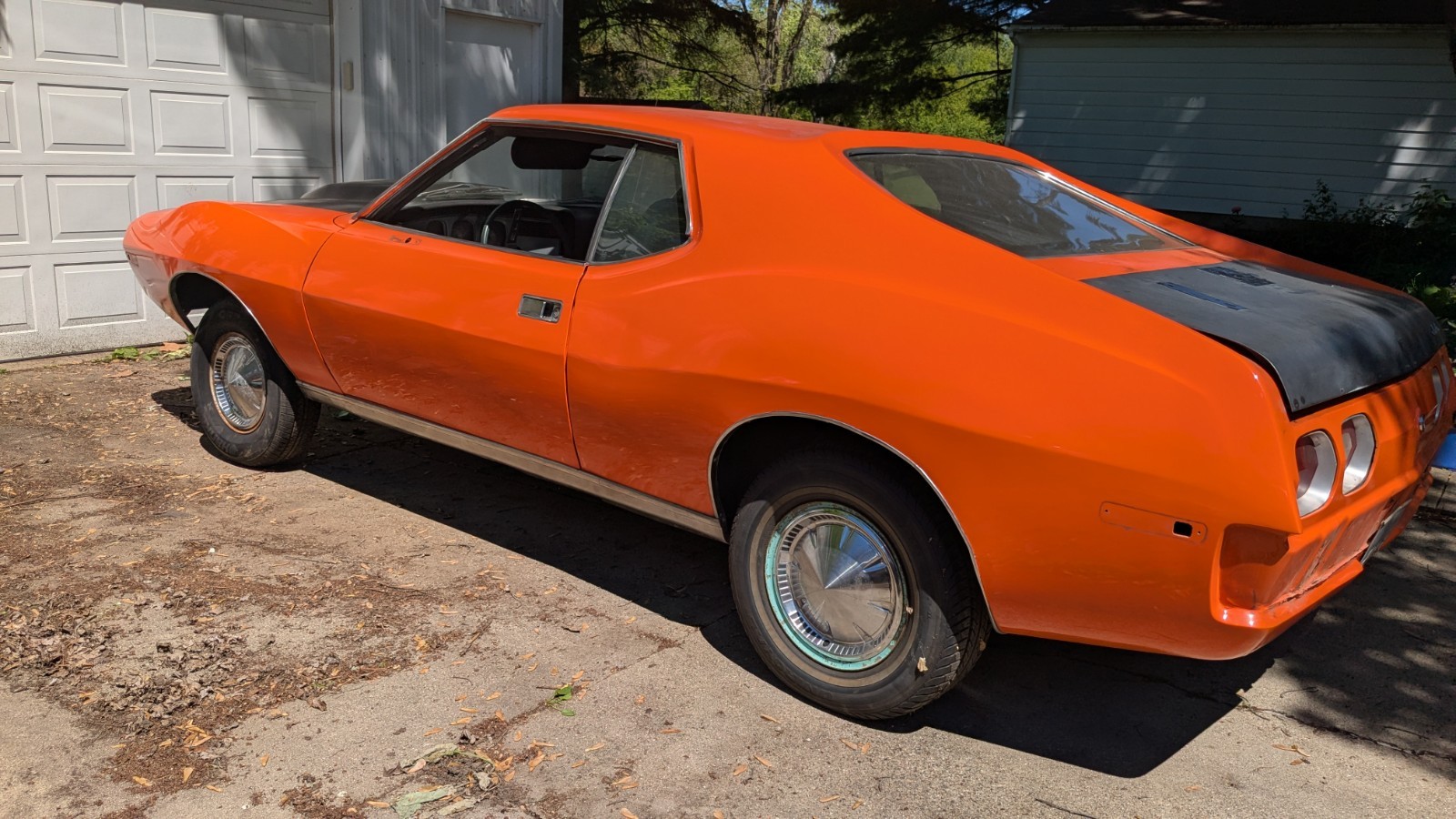 AMC-Javelin-1973-Coupe-1