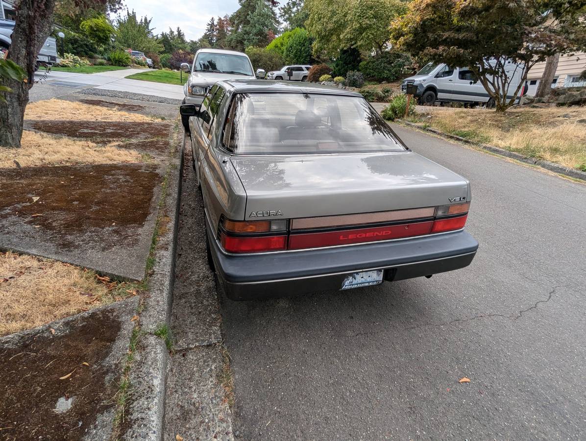 Acura-legend-1988-brown-4