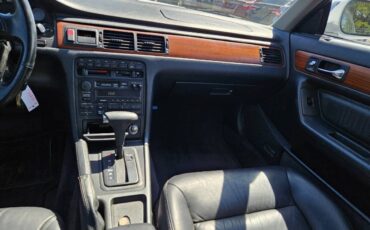 Acura-vigor-gs-4dr-sedan-1993-white-16