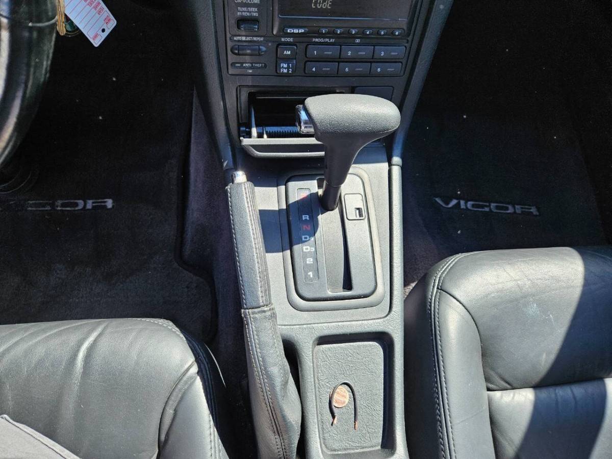 Acura-vigor-gs-4dr-sedan-1993-white-19