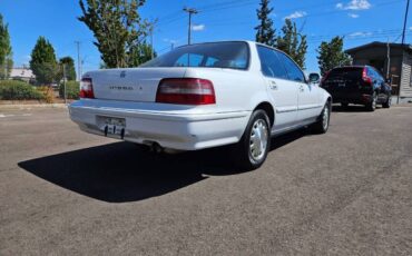 Acura-vigor-gs-4dr-sedan-1993-white-4