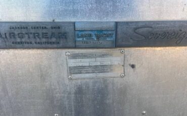 Airstream-sovereign-1976-silver-3