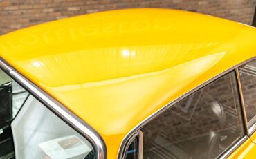 Alfa-Romeo-GTV-1750-1971-Coupe-14