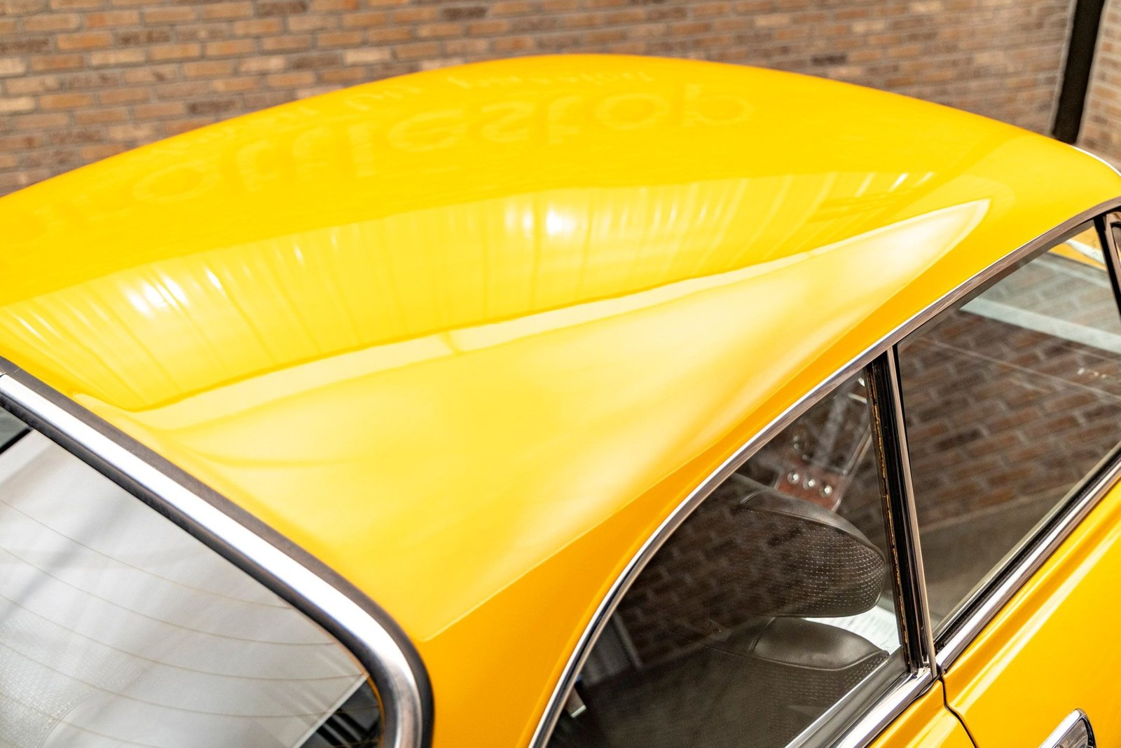 Alfa-Romeo-GTV-1750-1971-Coupe-16