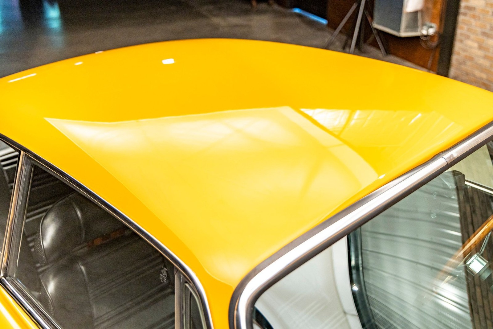 Alfa-Romeo-GTV-1750-1971-Coupe-17