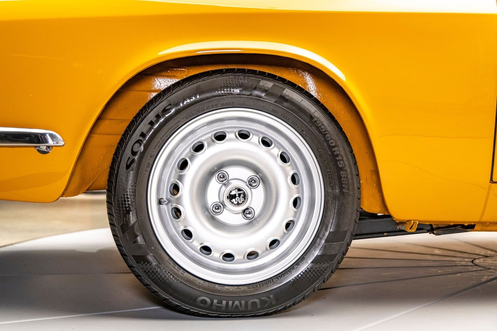 Alfa-Romeo-GTV-1750-1971-Coupe-20