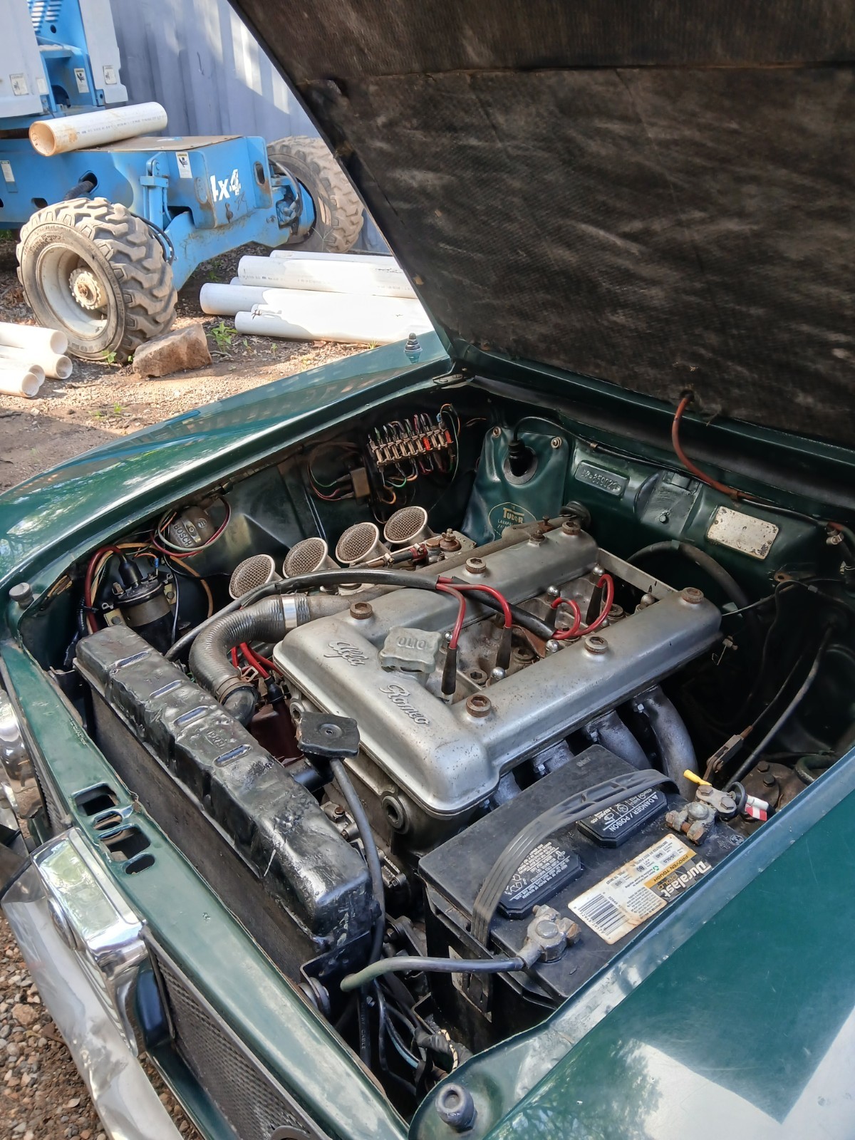 Alfa-Romeo-Giulia-1967-Sedan-16