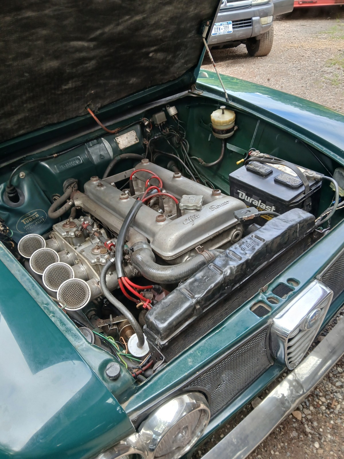 Alfa-Romeo-Giulia-1967-Sedan-17