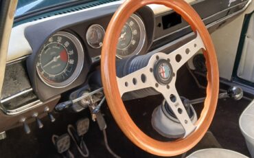 Alfa-Romeo-Giulia-1967-Sedan-7