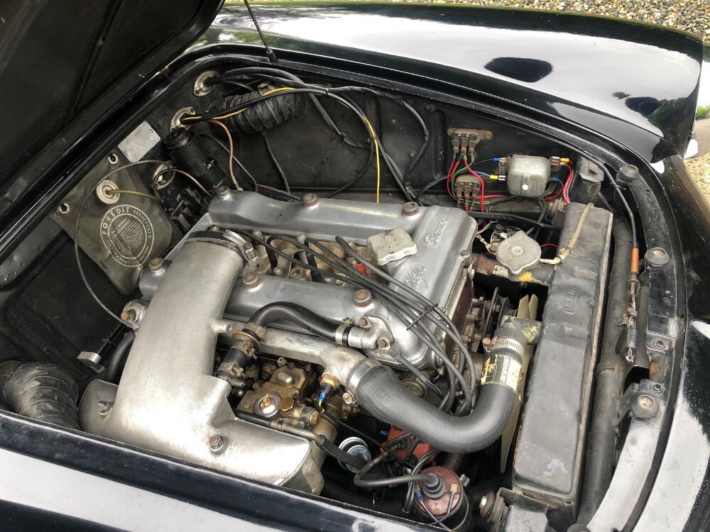 Alfa-Romeo-Spider-1962-Convertible-7