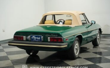 Alfa-Romeo-Spider-1978-Convertible-11