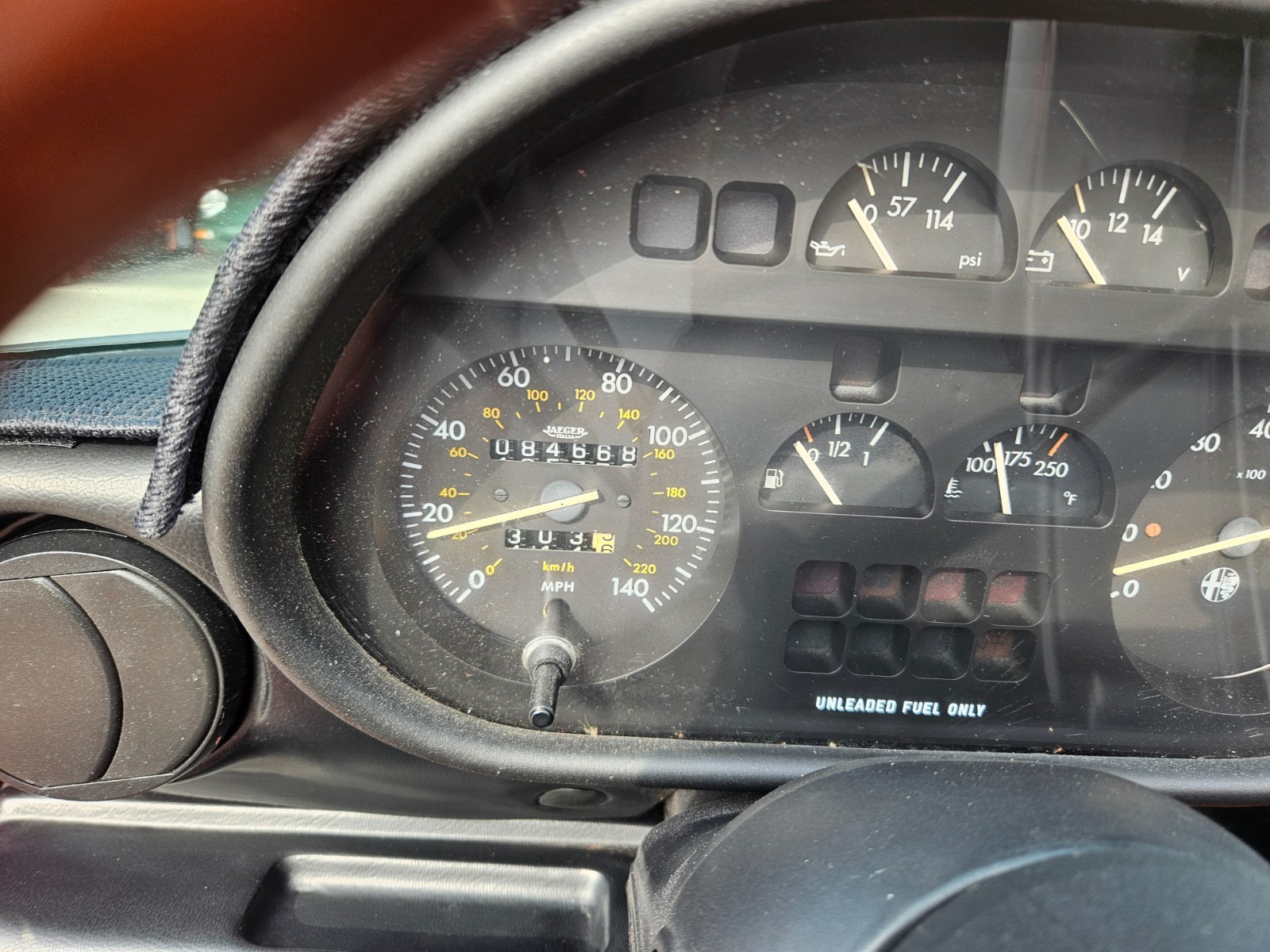 Alfa-Romeo-Spider-1989-Convertible-14