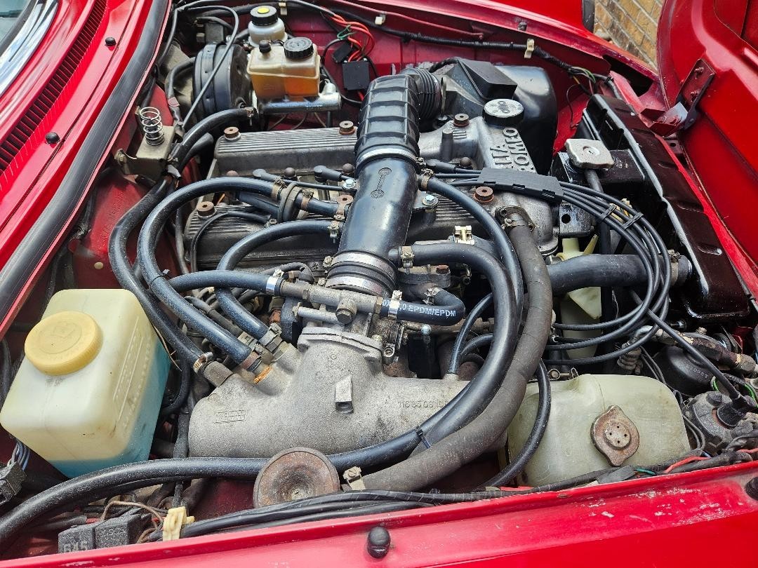 Alfa-Romeo-Spider-1989-Convertible-4