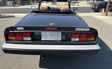 Alfa-Romeo-Spider-1989-Convertible-5