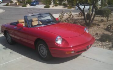 Alfa-Romeo-Spider-1991-Convertible-10