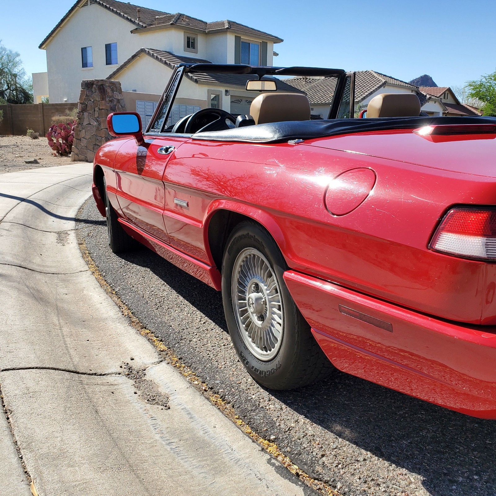 Alfa-Romeo-Spider-1991-Convertible-6