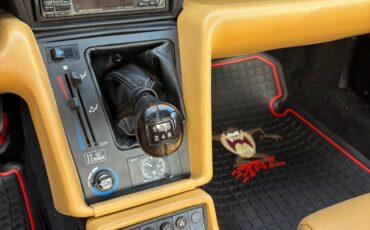 Alfa-Romeo-Spider-1992-Convertible-19