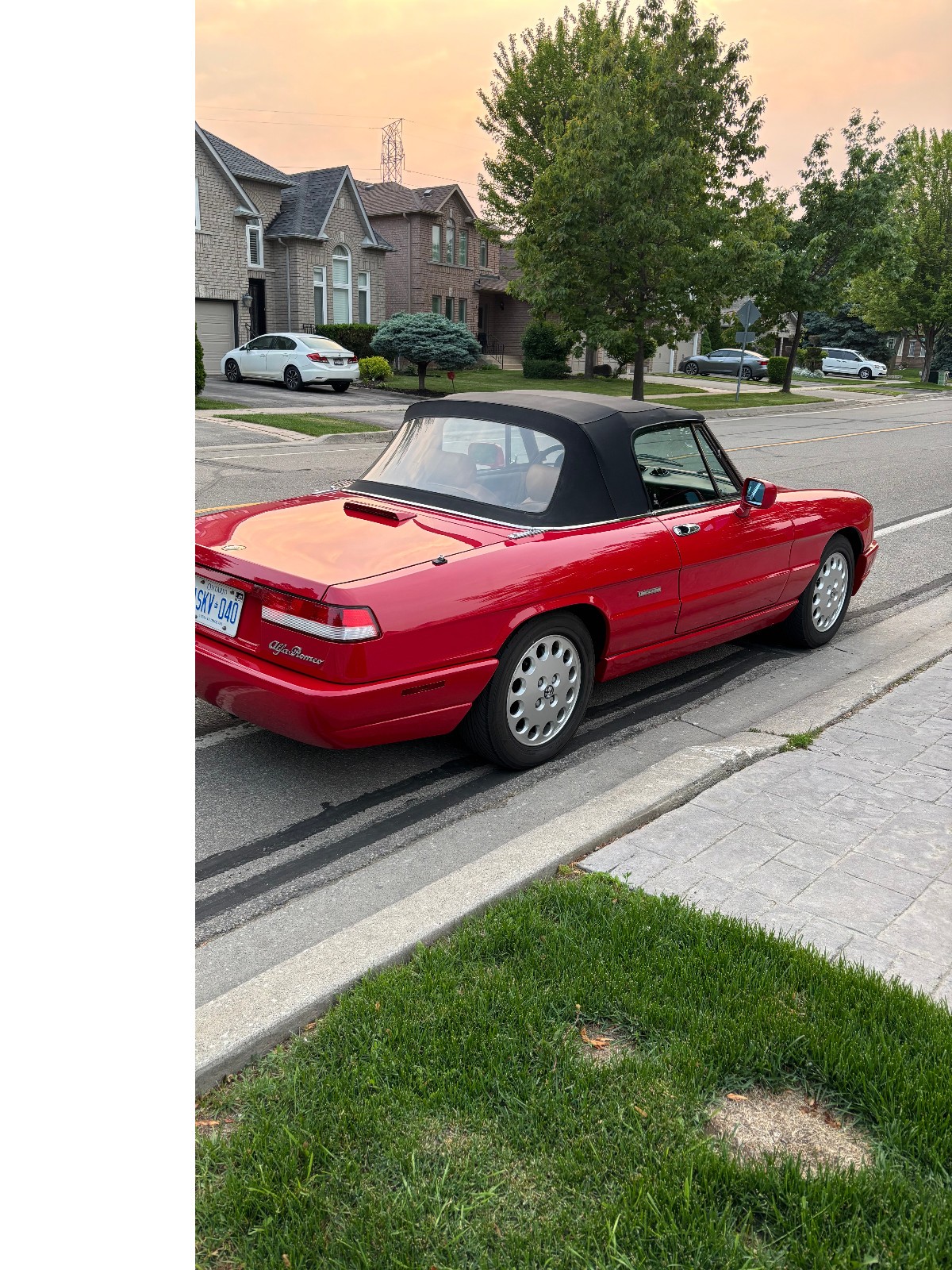 Alfa-Romeo-Spider-1992-Convertible-5
