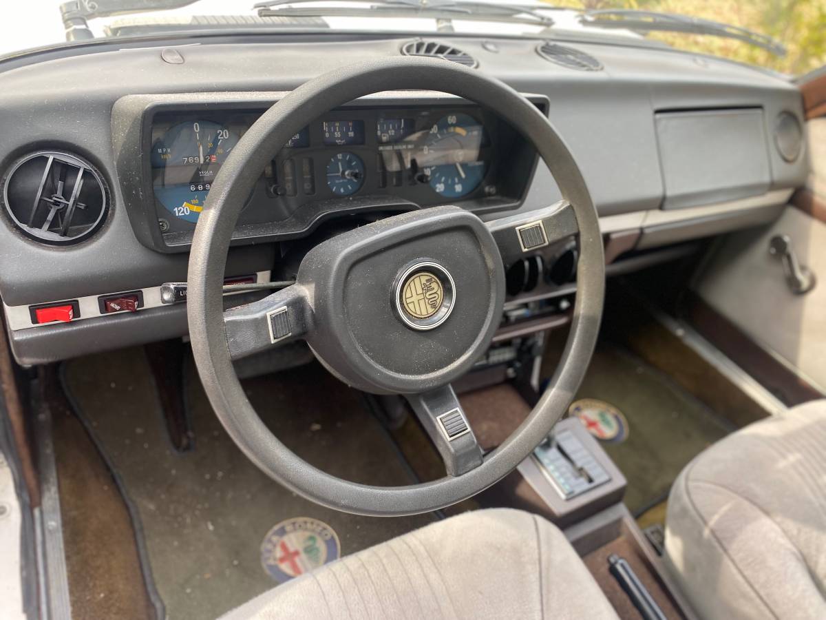 Alfa-romeo-1978-white-14