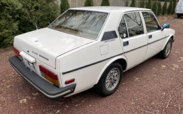 Alfa-romeo-1978-white