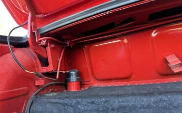 Alfa-romeo-Duetto-1967-Red-Black-22