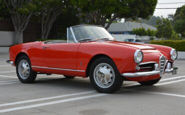 Alfa-romeo-Giulia-spider-veloce-1965-Red-Black-12