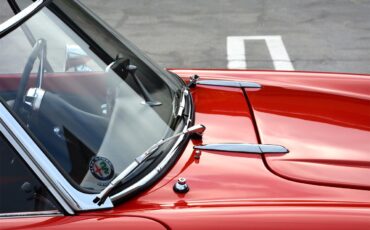 Alfa-romeo-Giulia-spider-veloce-1965-Red-Black-20