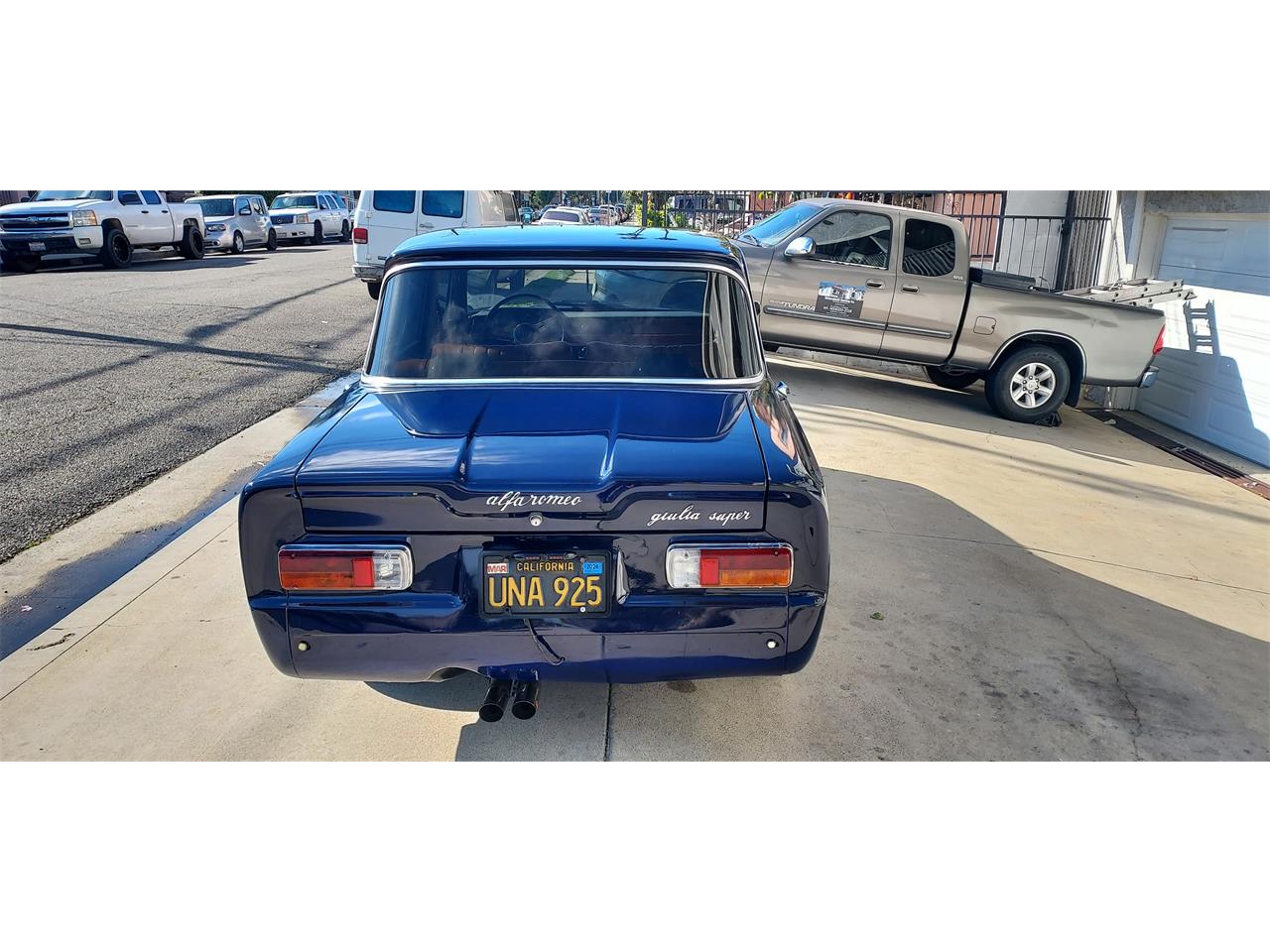 Alfa-romeo-Giulia-super-1967-Navy-Blue-Tan-14