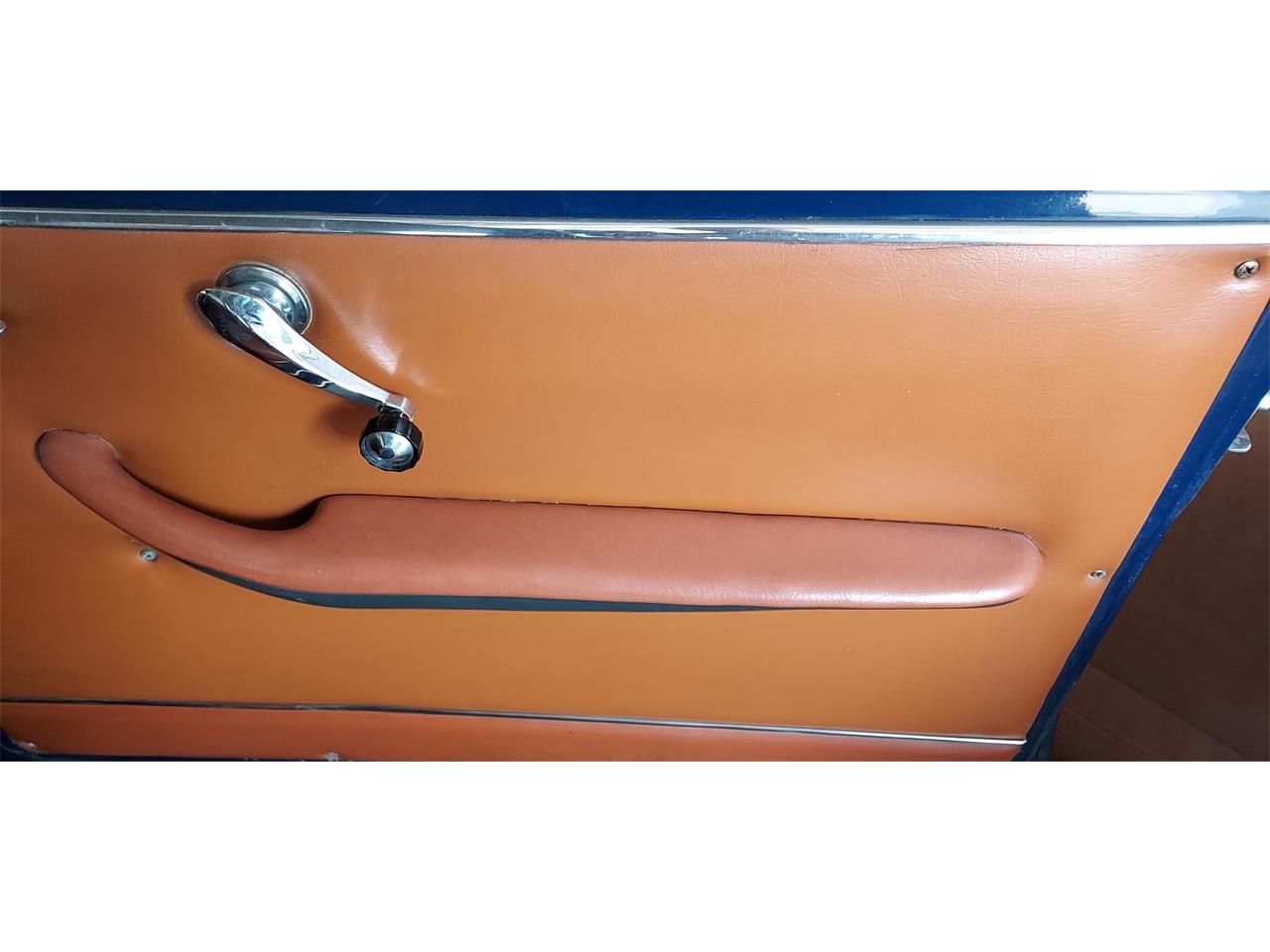 Alfa-romeo-Giulia-super-1967-Navy-Blue-Tan-21