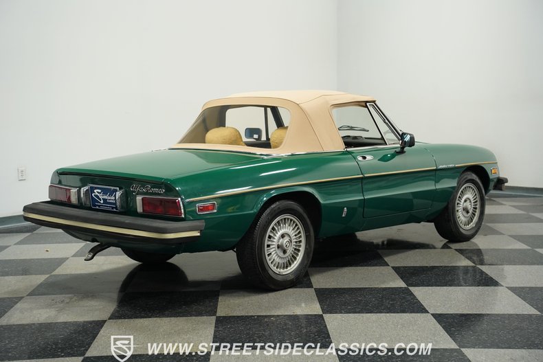 Alfa-romeo-Spider-1978-British-Green-Tan-17