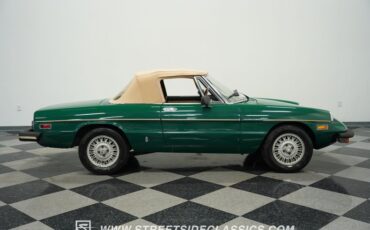 Alfa-romeo-Spider-1978-British-Green-Tan-19