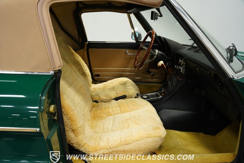 Alfa-romeo-Spider-1978-British-Green-Tan-2