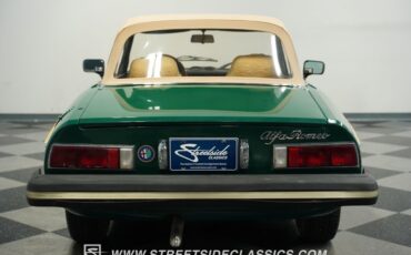 Alfa-romeo-Spider-1978-British-Green-Tan-34