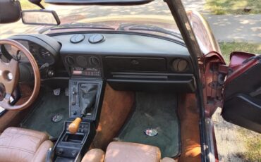 Alfa-romeo-Spider-1989-Burgundy-black-and-tan-12
