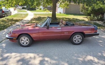 Alfa-romeo-Spider-1989-Burgundy-black-and-tan-2