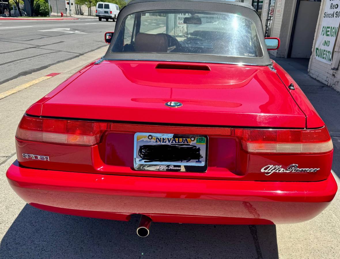Alfa-romeo-dpider-1991-red-10