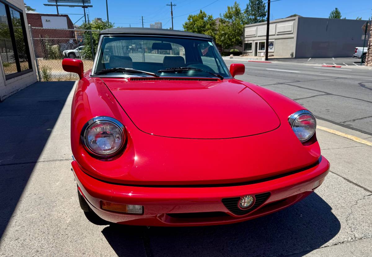 Alfa-romeo-dpider-1991-red-11