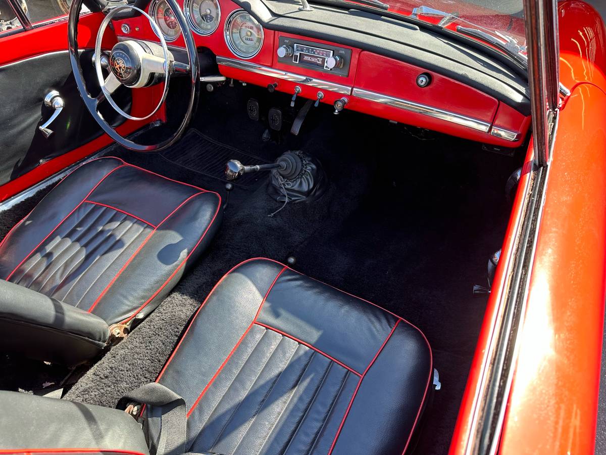 Alfa-romeo-giulietta-1961-red-1