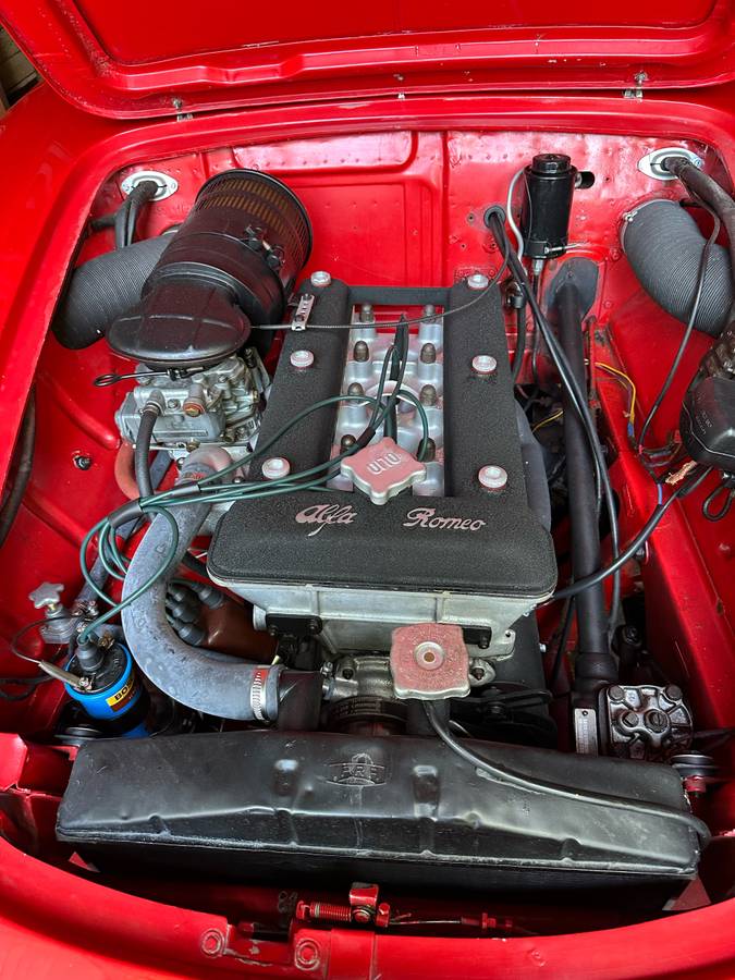 Alfa-romeo-giulietta-1961-red-7