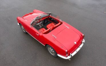 Alfa-romeo-giulietta-spider-1961-red-11