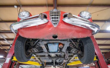 Alfa-romeo-giulietta-spider-1961-red-12