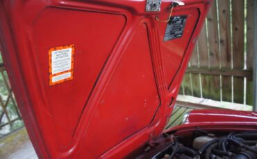 Alfa-romeo-graduate-1986-red-13